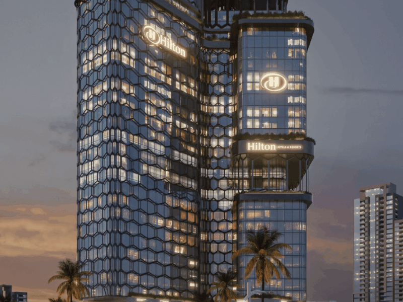 Hilton Tower（ヒルトン・タワー）