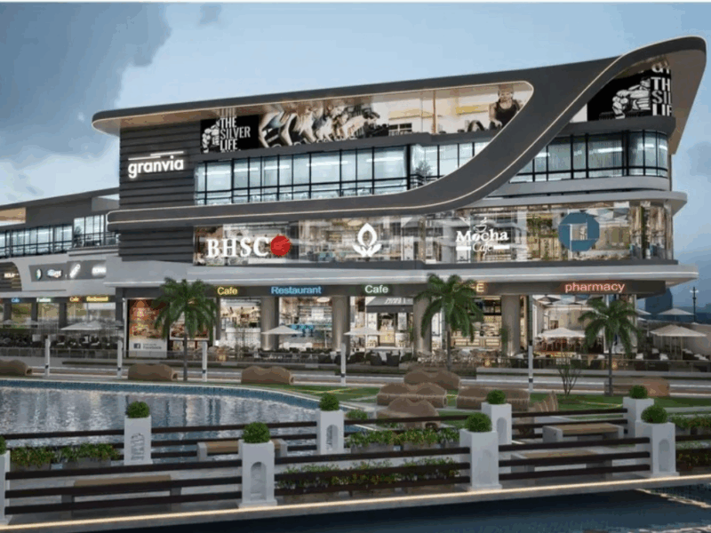 SERRANO MALL（セラーノ・モール）